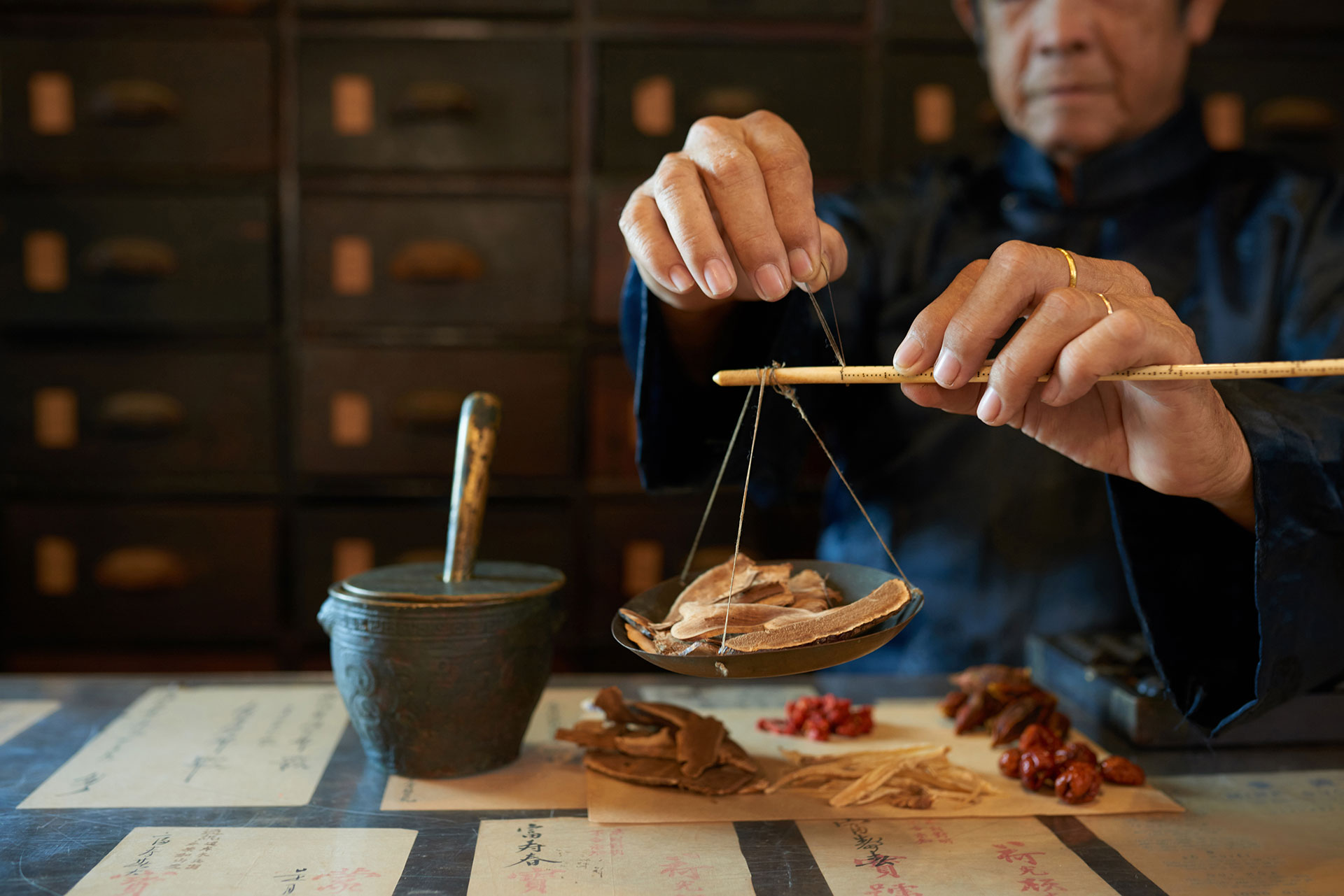 Comment l'acupuncture aide la grossesse - Dr Nguyen à Paris